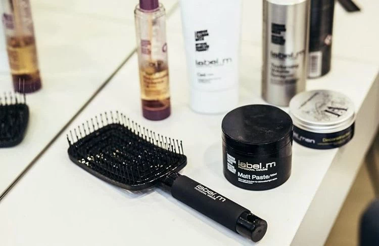 Label.m Fashion Edition Brunette Dry Shampoo 200ml - Image 4